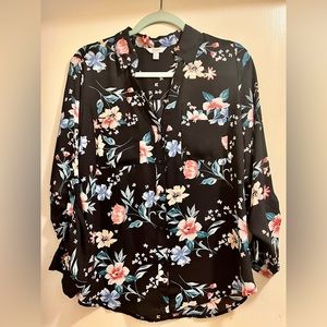 Candie’s Floral Black/Blue Chiffon Work Blouse (EUC) Medium